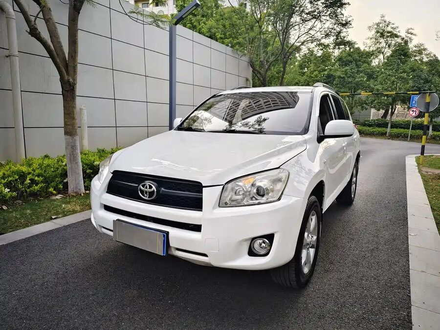 Toyota RAV4, 2012 — фото продавца с che168