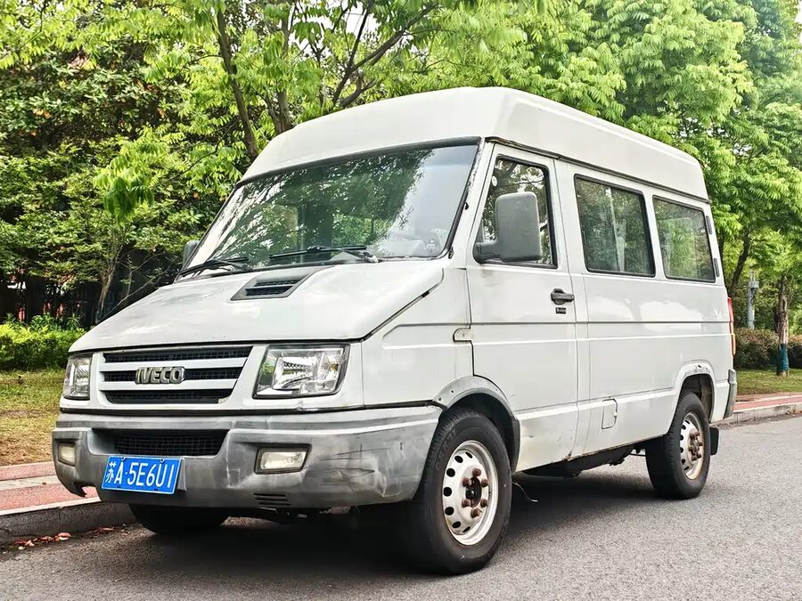 IVECO Daily, 2016 — фото продавца с che168