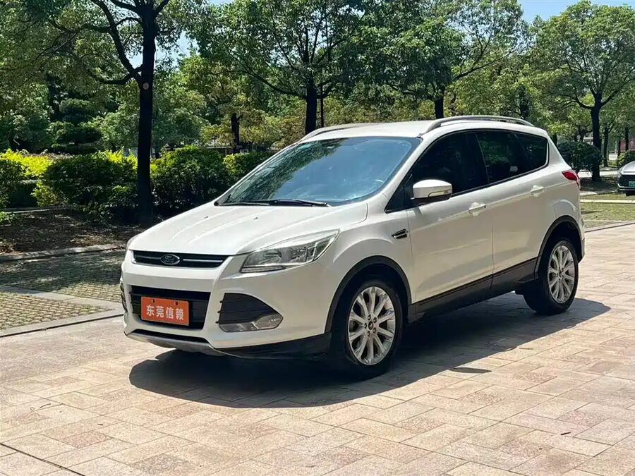 Ford Kuga, 2016 — фото продавца с che168