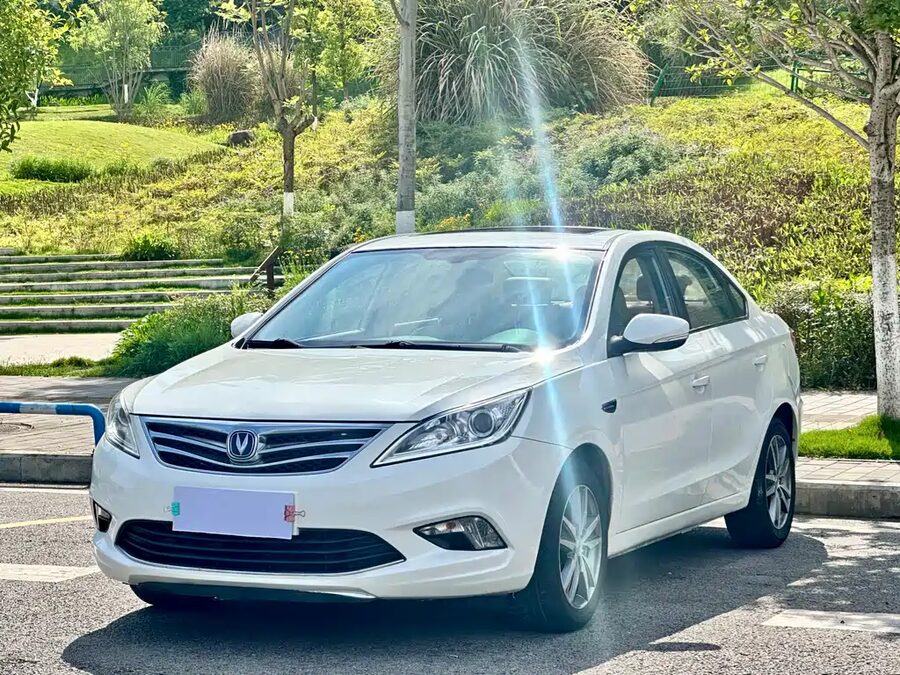 Changan Eado, 2015 — фото продавца с che168