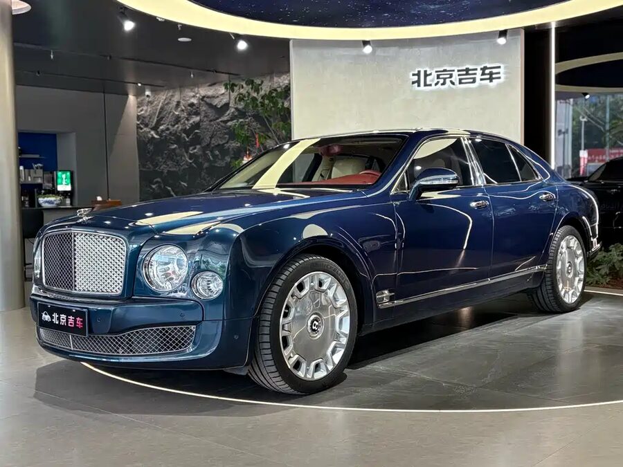 Bentley Mulsanne, 2013 — фото продавца с che168