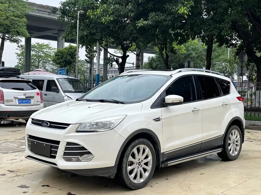 Ford Kuga, 2016 — фото продавца с che168