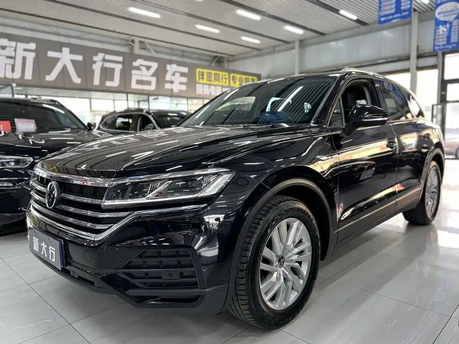 Volkswagen Touareg, 2023 — фото продавца с che168
