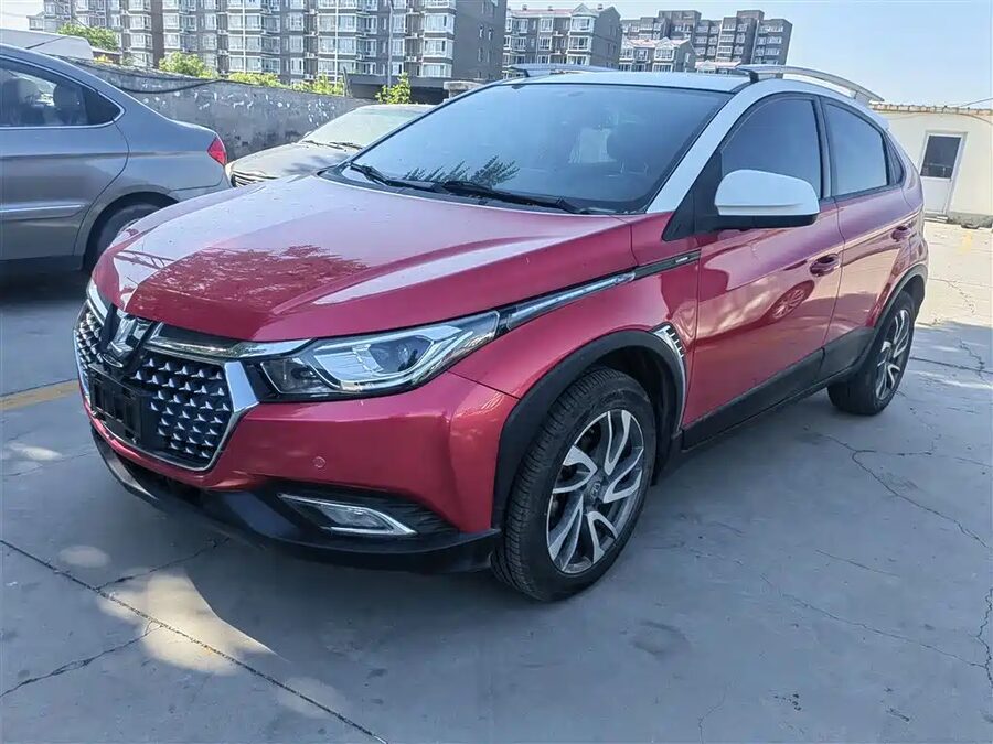 Luxgen U5 SUV, 2018 — фото продавца с che168