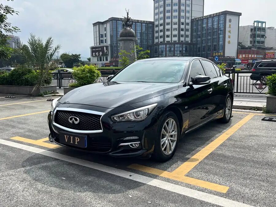 Infiniti Q50L, 2015 — фото продавца с che168