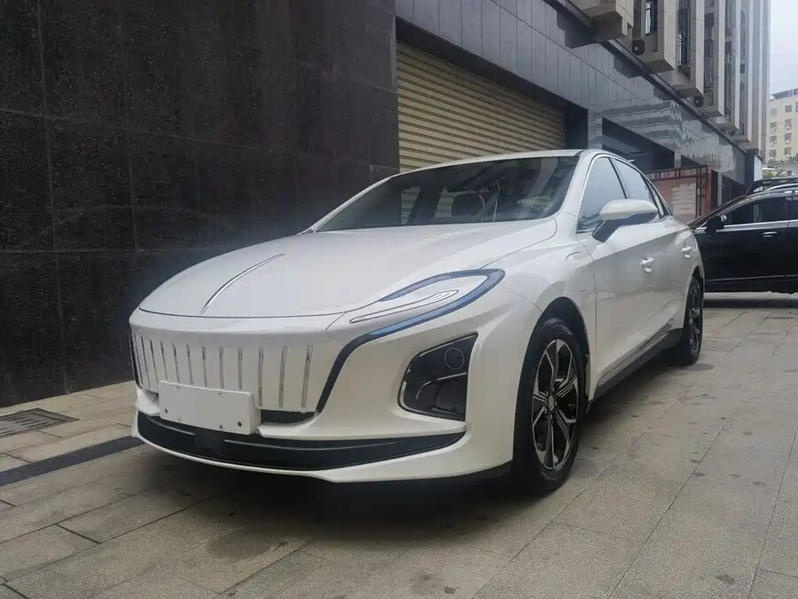 Hongqi Hongqi E-QM5, 2026 — фото продавца с che168