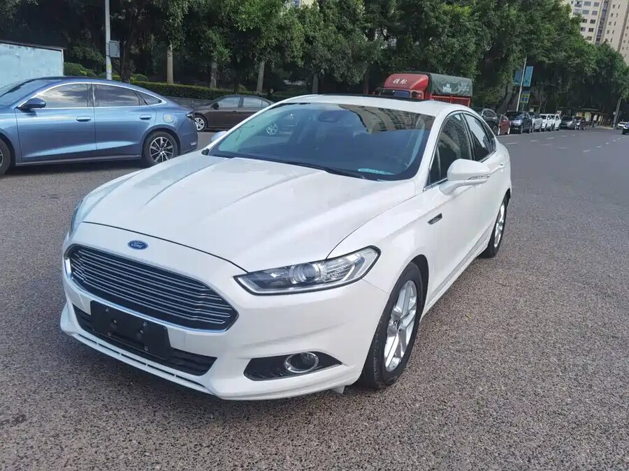 Ford Mondeo, 2016 — фото продавца с che168