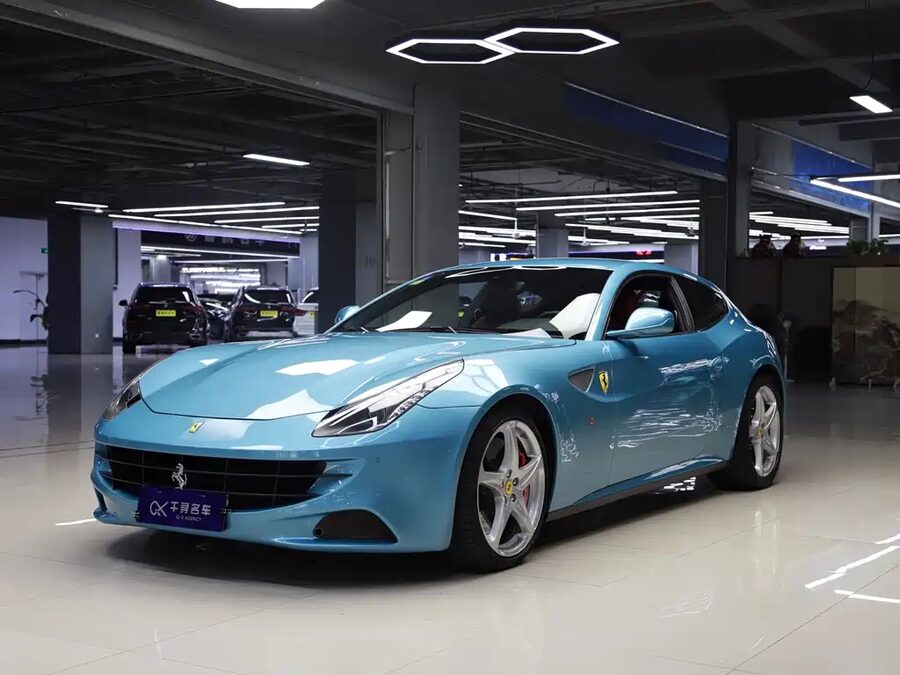 Ferrari FF, 2013 — фото продавца с che168