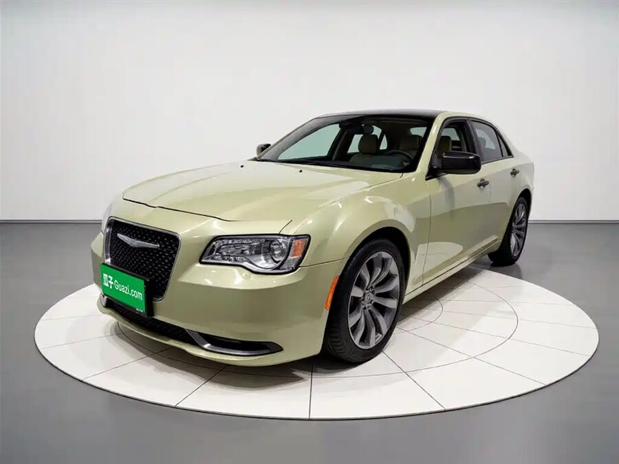 Chrysler 300C, 2016 — фото продавца с che168