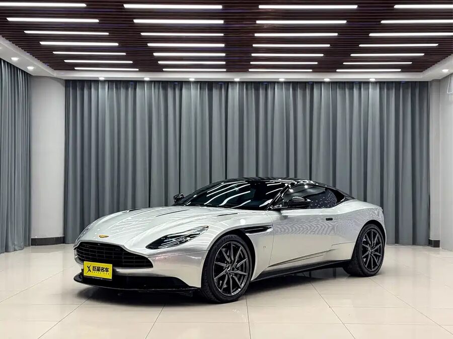 Aston Martin DB11, 2017 — фото продавца с che168