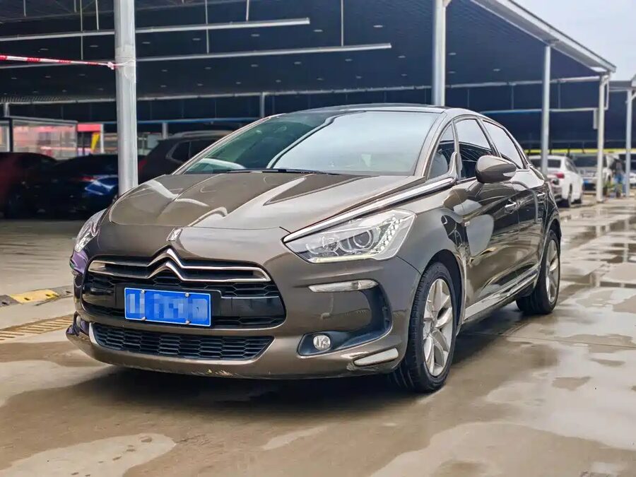 DS DS 5, 2014 — фото продавца с che168