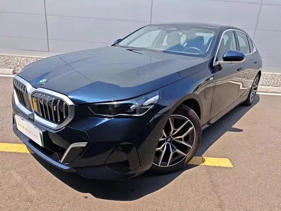 BMW i5, 2025 — фото продавца с che168