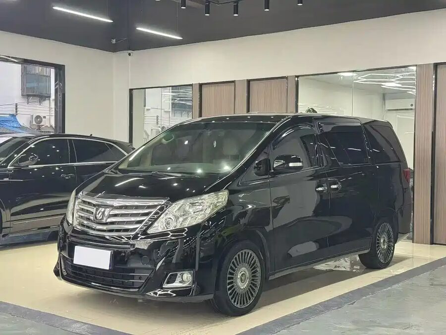 Toyota Alphard, 2012 — фото продавца с che168