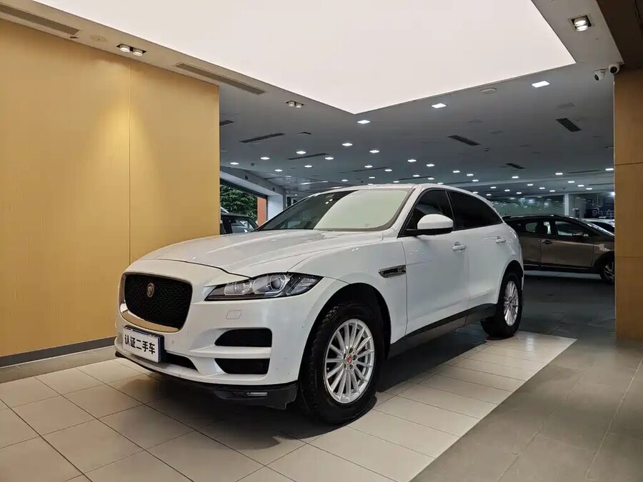 Jaguar F-PACE, 2018 — фото продавца с che168