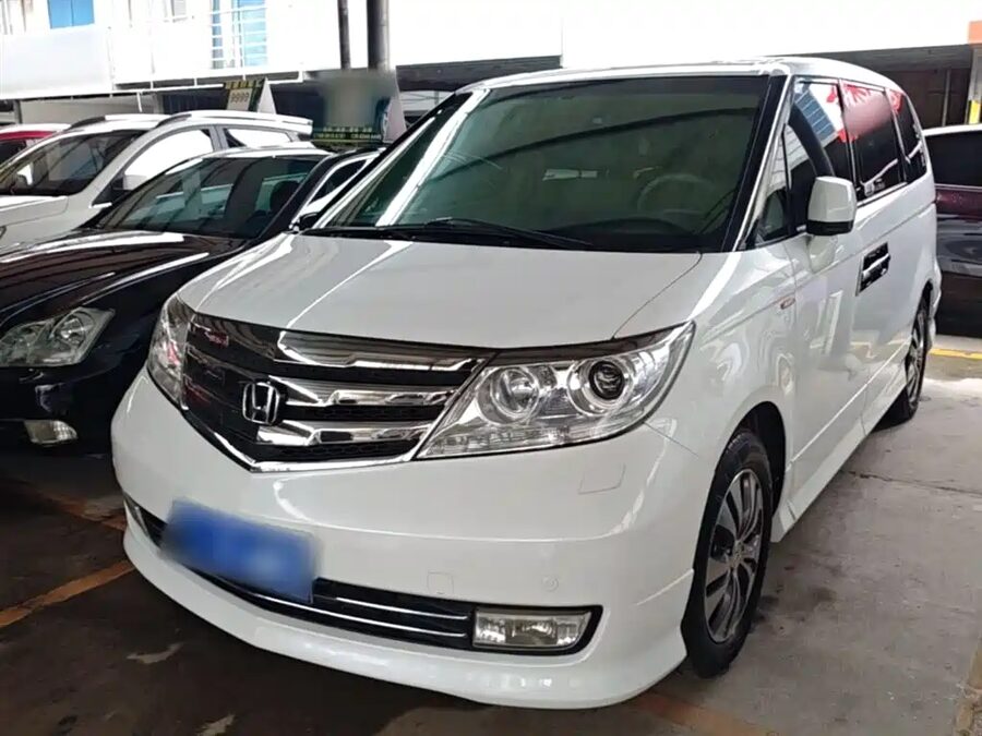 Honda Elysion, 2014 — фото продавца с che168