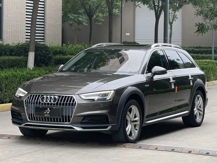 Audi A4 (Import), 2018 — фото продавца с che168
