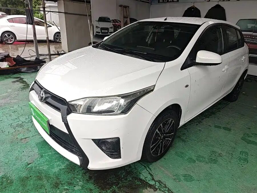 Toyota Yaris L, 2015 — фото продавца с che168