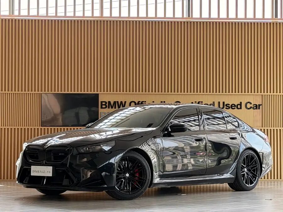 BMW M5 New Energy, 2026 — фото продавца с che168