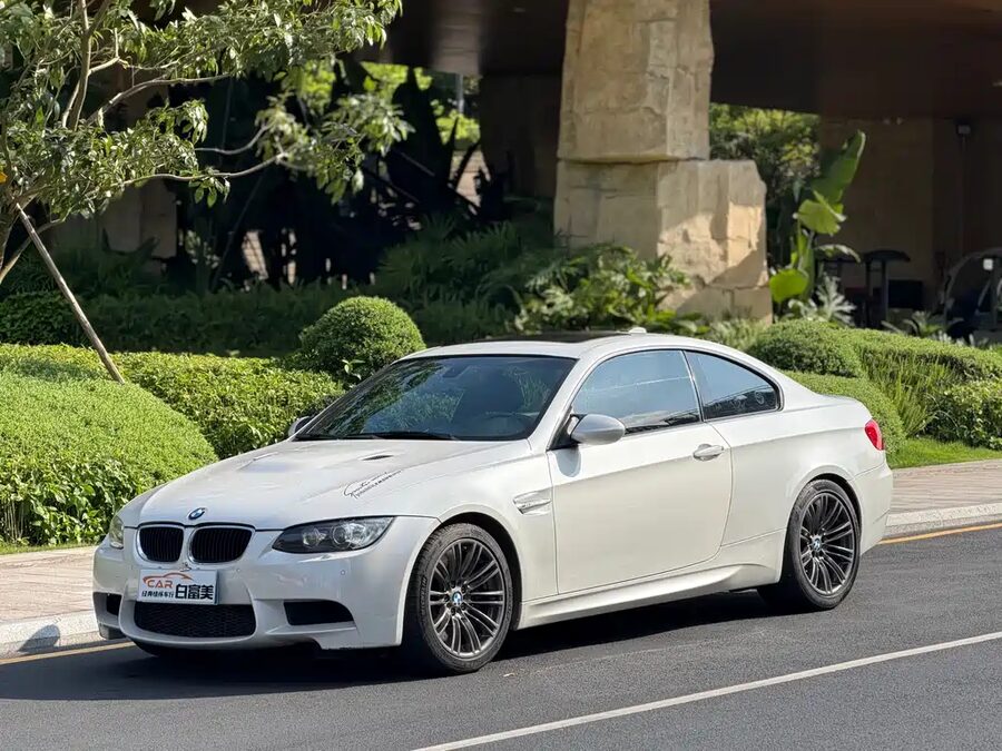 BMW M3, 2011 — фото продавца с che168