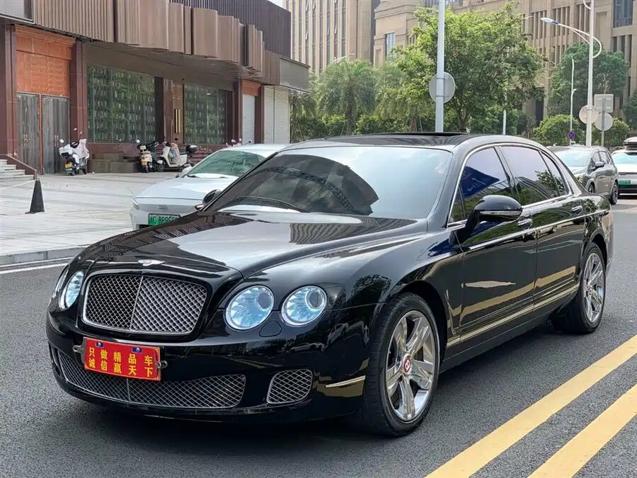 Bentley Flying Spur, 2011 — фото продавца с che168