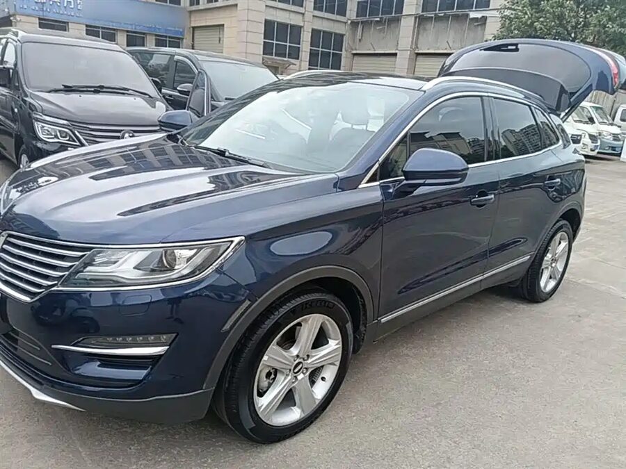Lincoln MKC, 2018 — фото продавца с che168