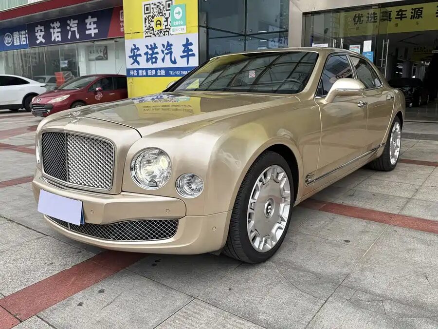 Bentley Mulsanne, 2012 — фото продавца с che168