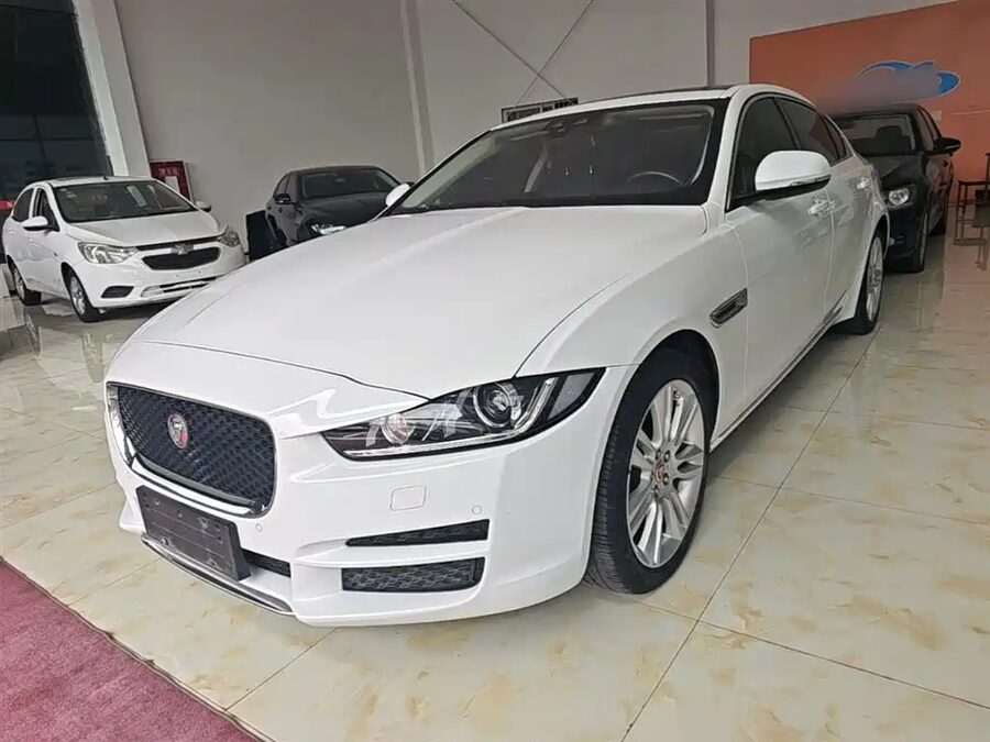 Jaguar XEL, 2018 — фото продавца с che168