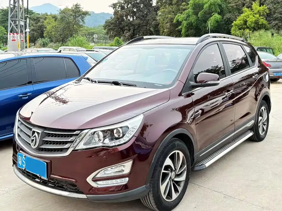 Baojun 560, 2016 — фото продавца с che168