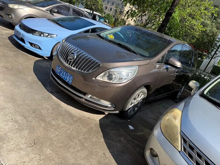 Buick GL8, 2013 — фото продавца с che168