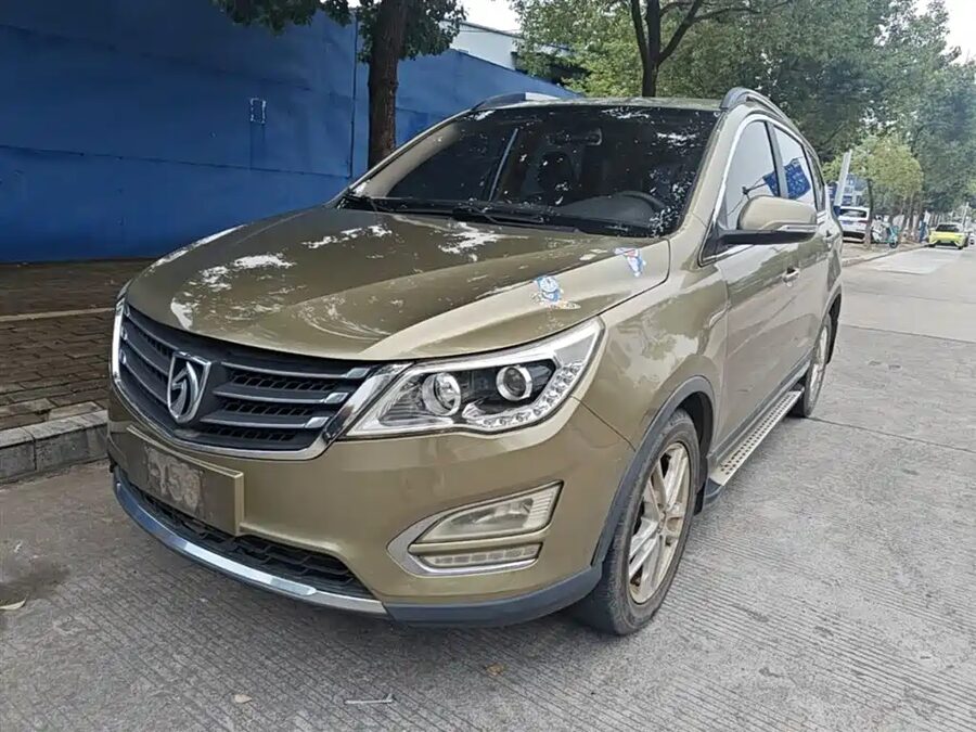 Baojun 560, 2016 — фото продавца с che168