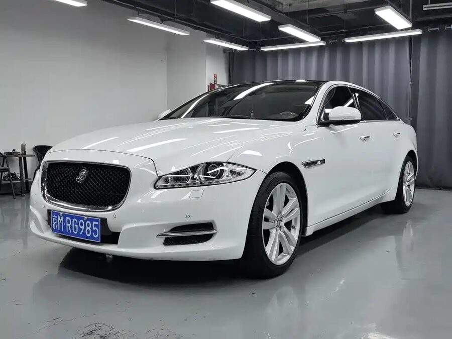 Jaguar XJ, 2012 — фото продавца с che168