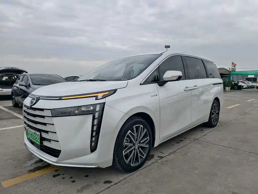 GAC Motor Trumpchi E8 PHEV, 2025 — фото продавца с che168