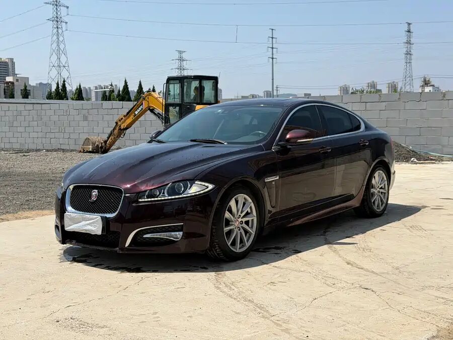 Jaguar XF, 2014 — фото продавца с che168