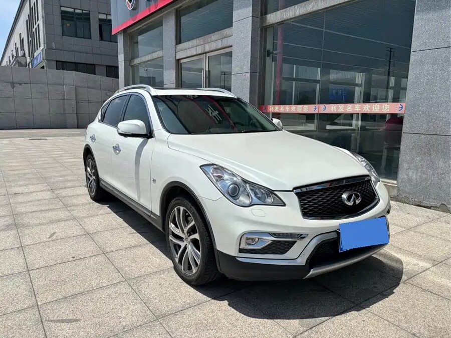 Infiniti QX50, 2016 — фото продавца с che168