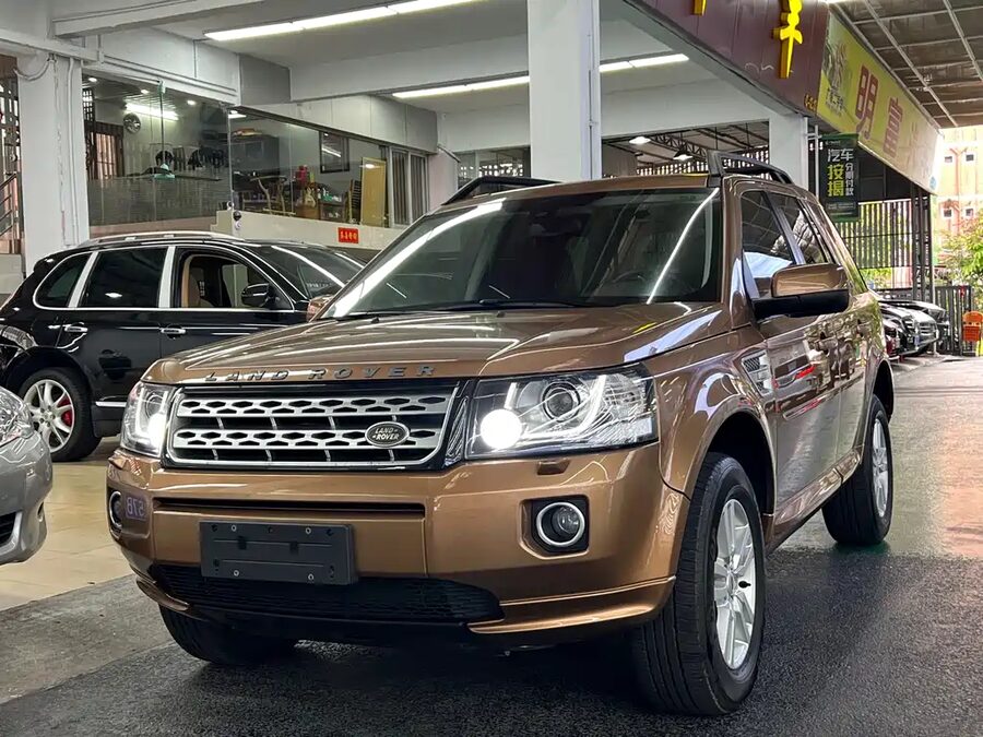 Land Rover Freelander 2, 2014 — фото продавца с che168