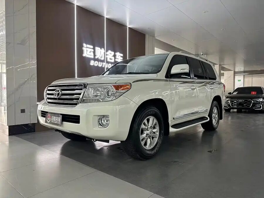 Toyota Land Cruiser, 2015 — фото продавца с che168