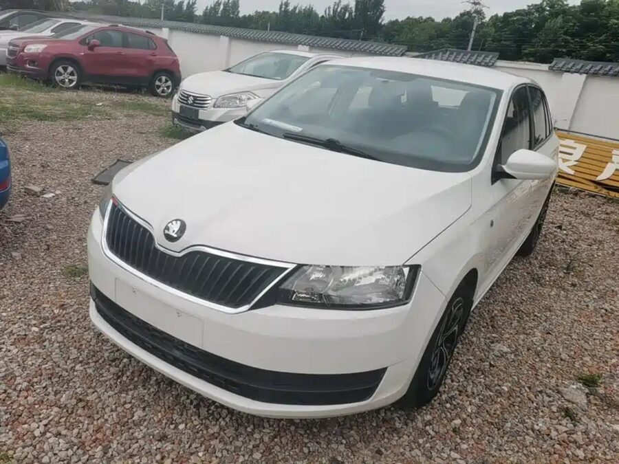 Skoda Rapid Spaceback, 2016 — фото продавца с che168