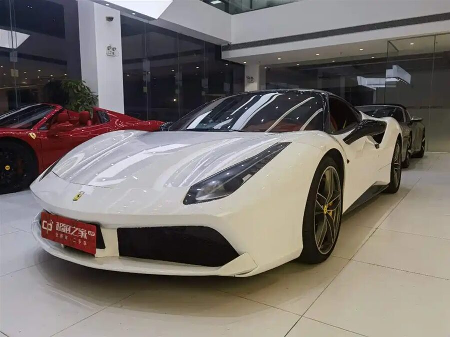 Ferrari 488, 2016 — фото продавца с che168