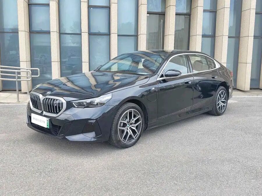 BMW i5, 2025 — фото продавца с che168