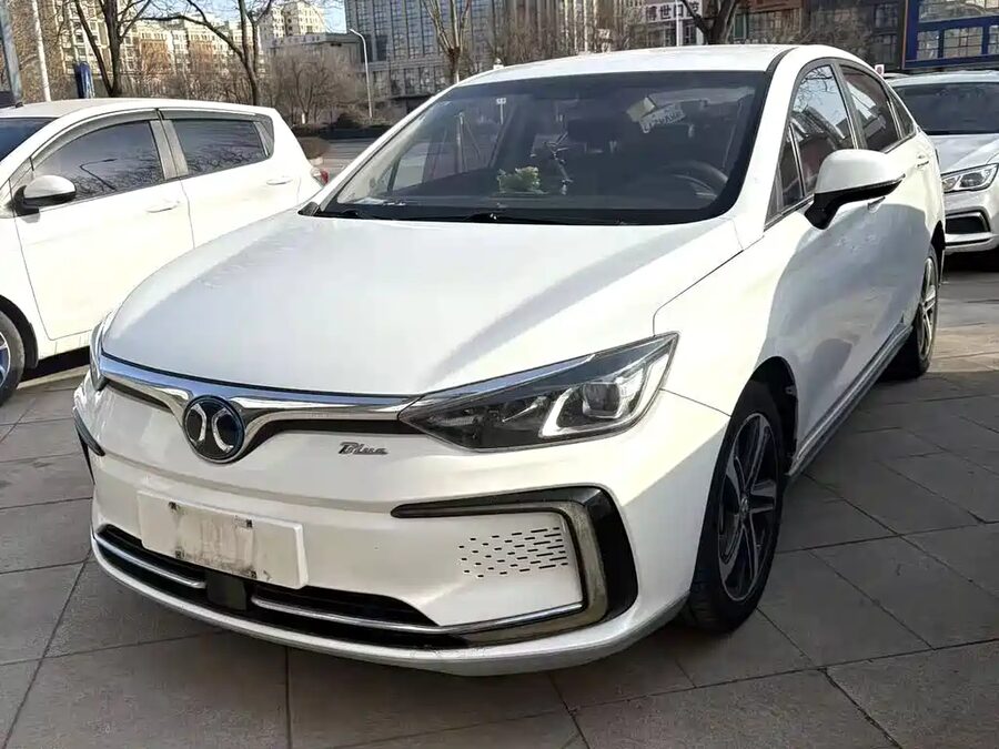BAIC EU5, 2019 — фото продавца с che168