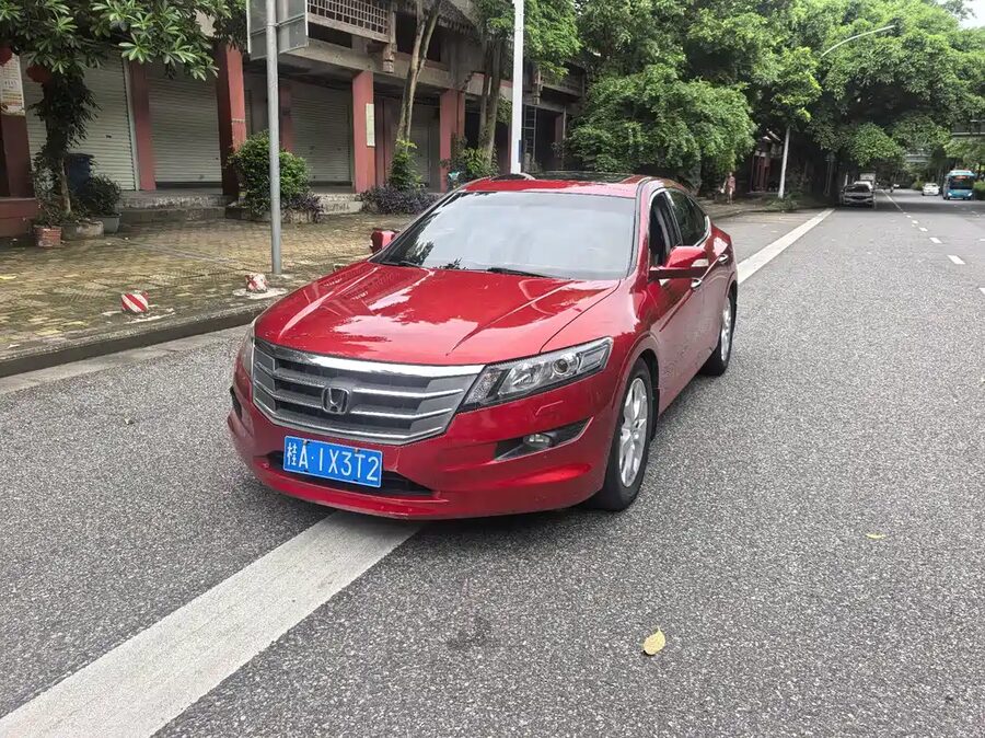 Honda Crosstour, 2013 — фото продавца с che168