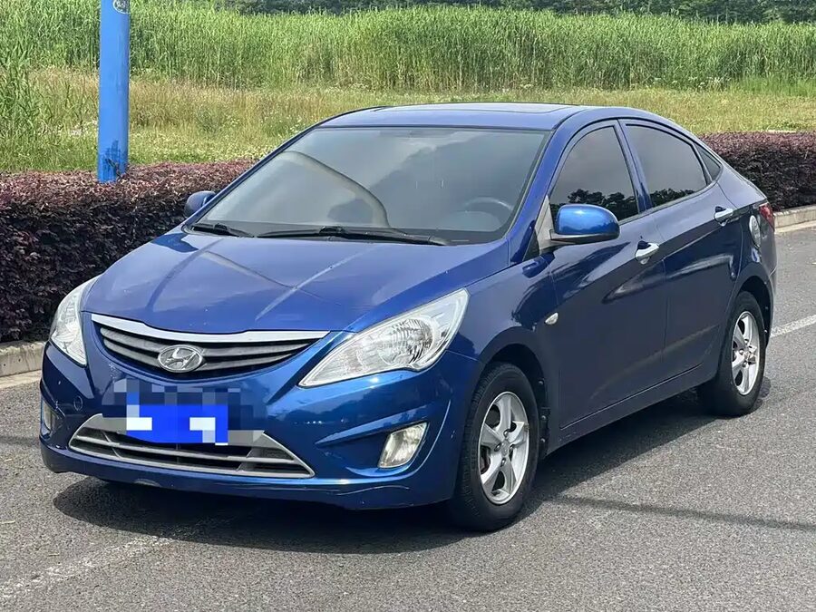 Hyundai Verna, 2010 — фото продавца с che168