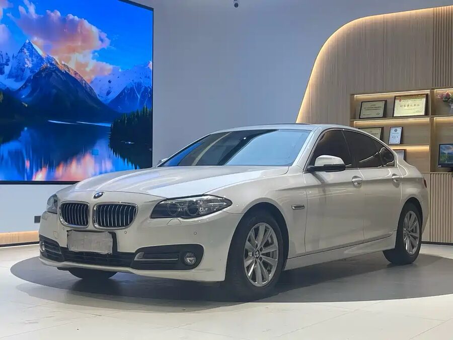 BMW 5 Series (Import), 2016 — фото продавца с che168