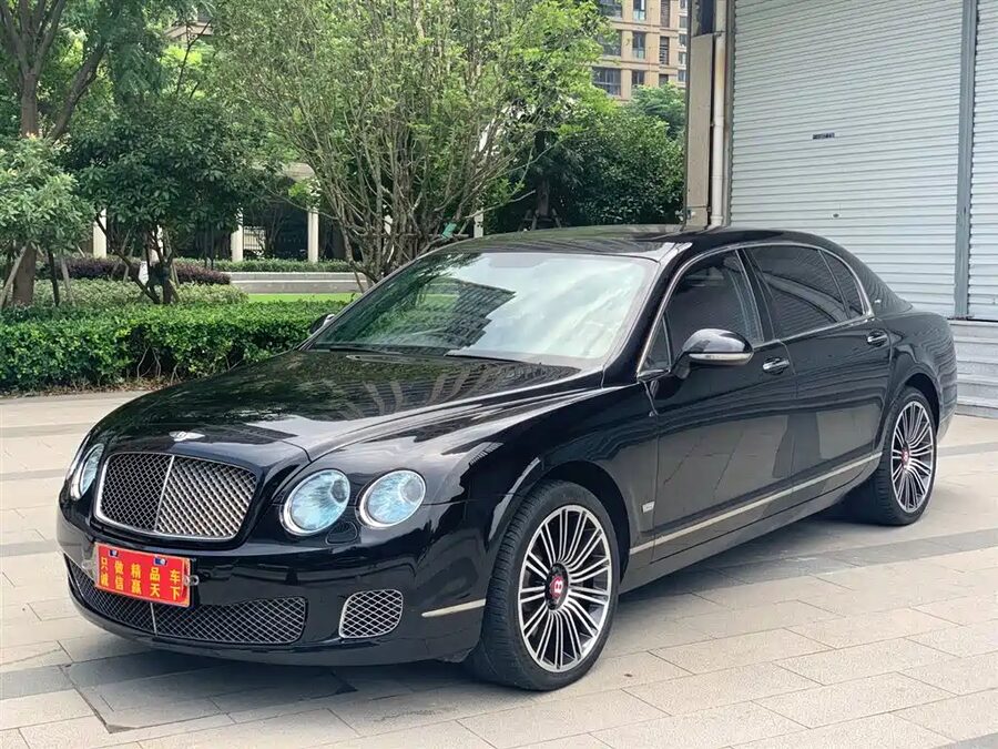 Bentley Flying Spur, 2013 — фото продавца с che168