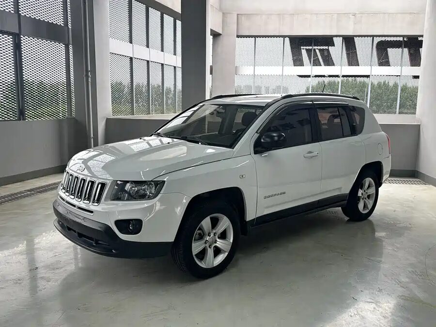 Jeep Compass (Import), 2015 — фото продавца с che168