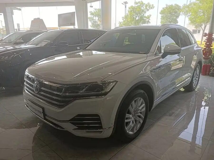 Volkswagen Touareg, 2019 — фото продавца с che168