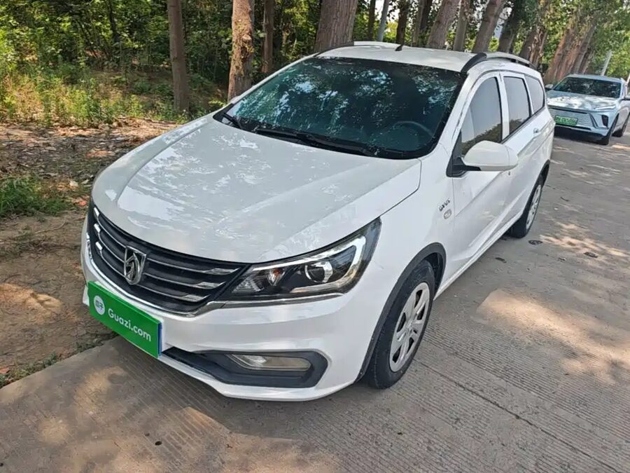Baojun 310W, 2019 — фото продавца с che168