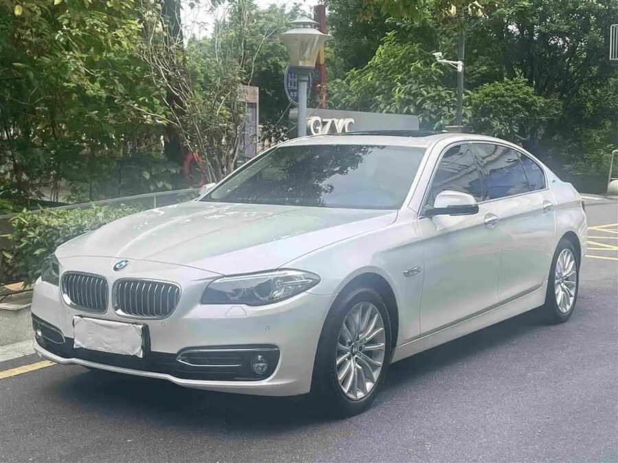 BMW 5 Series New Energy, 2016 — фото продавца с che168