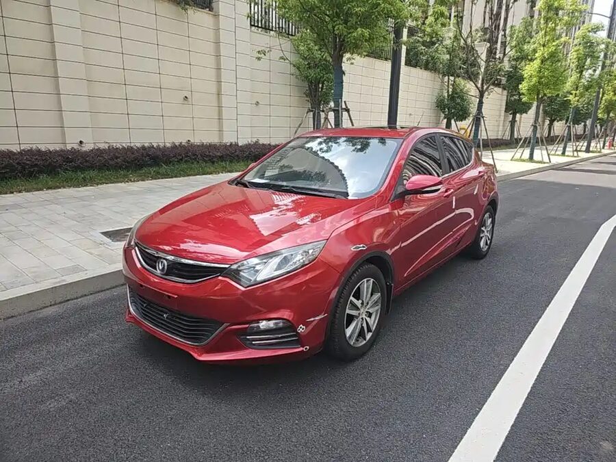 Changan Eado XT, 2016 — фото продавца с che168