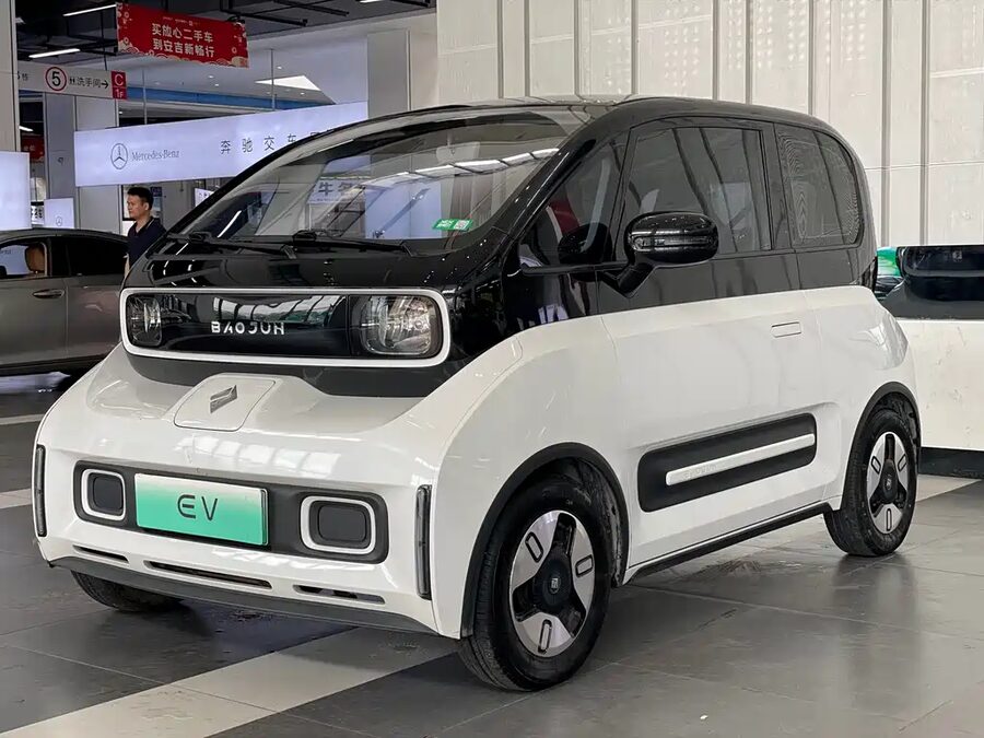 Baojun E300, 2021 — фото продавца с che168